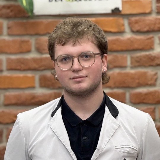 Michał — fryzjer męski w Rzeszowskim Golibrodzie
